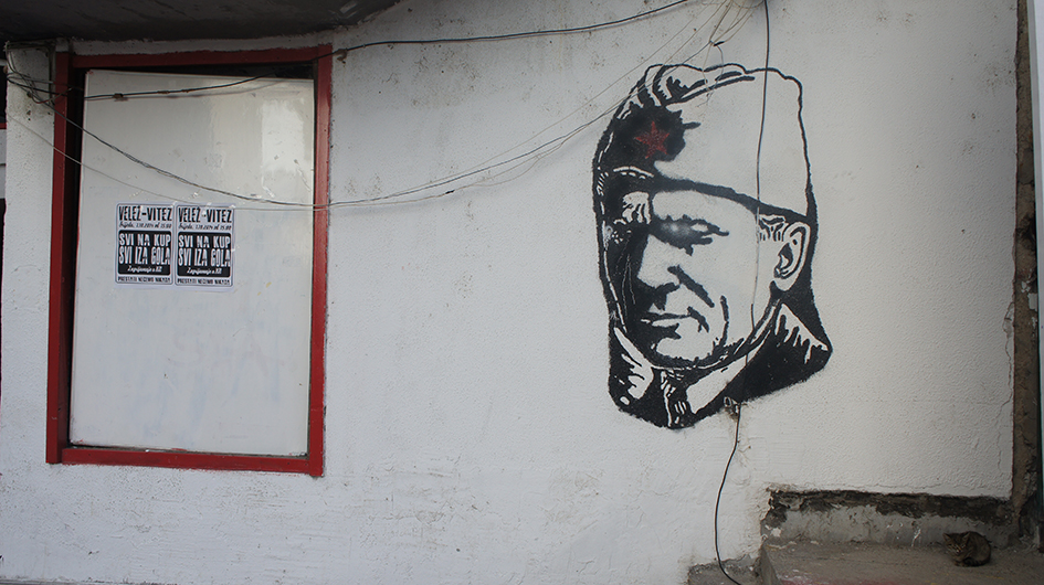 Le souvenir de Tito sur un graffiti de Mostar © Ljiljana Zeljkovic, Mucem