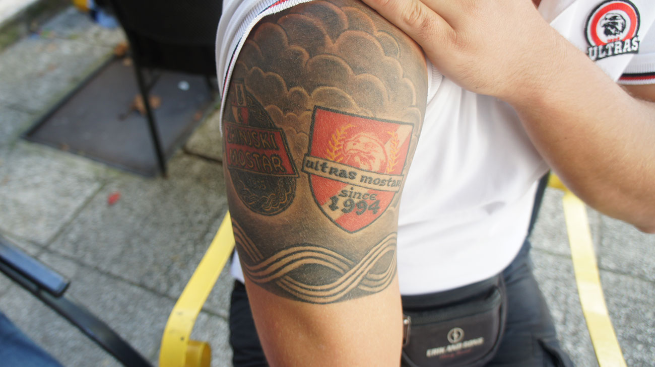 Tatouage d'un supporter du HSK Zrinski © Ljiljana Zeljkovic, Mucem